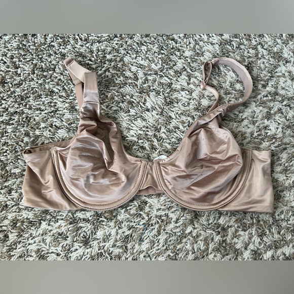 Spanx tan satin unlined full coverage bra Women’s size 36B - Picture 1 of 5